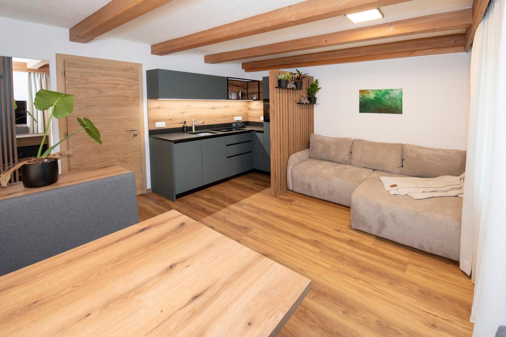Natural Deluxe Apartments 阿尔卑巴赫 外观 照片